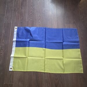 2x3ft Ukraine Flag/wall Hanging Brand New
